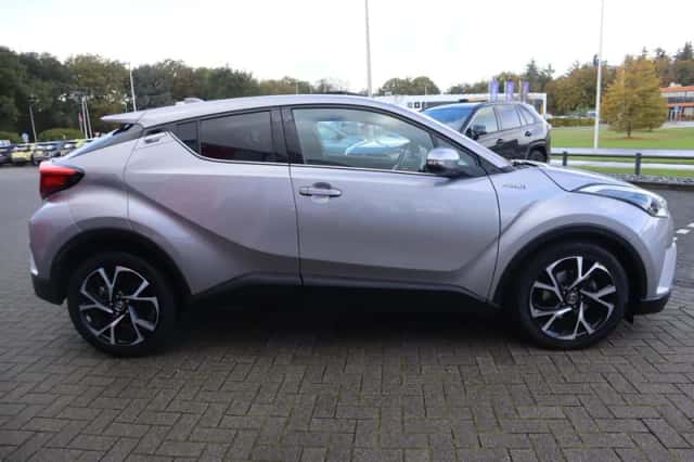 Toyota C hr (2020) thumbnail 13
