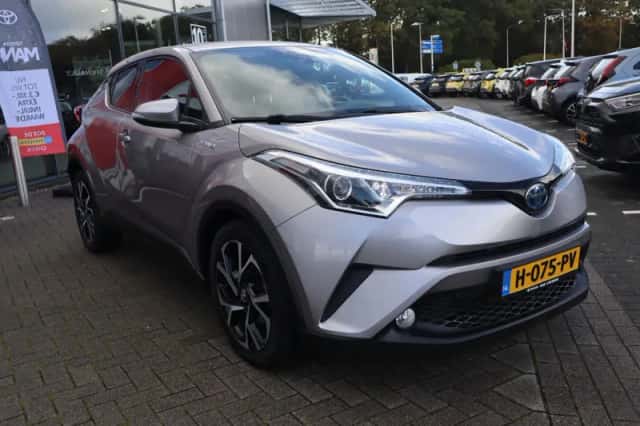 Toyota C hr (2020) thumbnail 14
