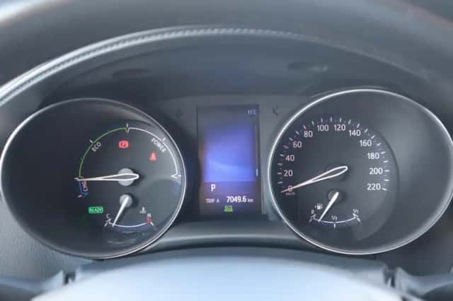Toyota C hr (2020) thumbnail 25