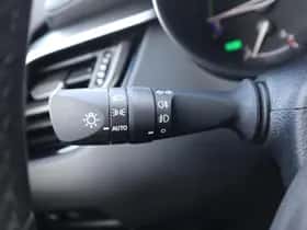 Toyota C hr (2020) thumbnail 29