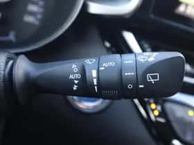 Toyota C hr (2020) thumbnail 30