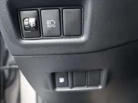 Toyota C hr (2020) thumbnail 32