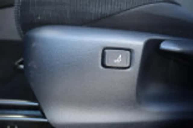 Toyota C hr (2020) thumbnail 56