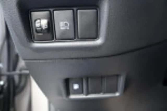 Toyota C hr (2020) thumbnail 66