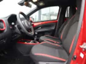 Toyota Aygo X (2024) thumbnail 55