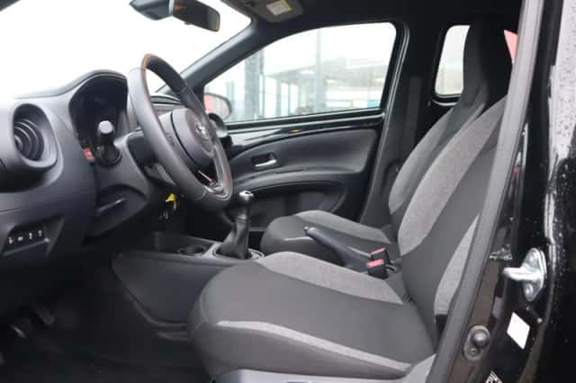Toyota Aygo X (2025) thumbnail 17