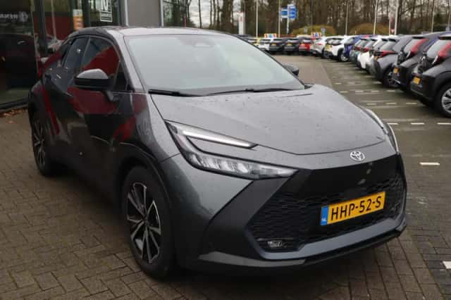 Toyota C hr (2025) thumbnail 16