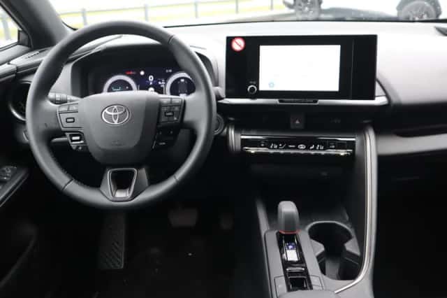 Toyota C hr (2025) thumbnail 24