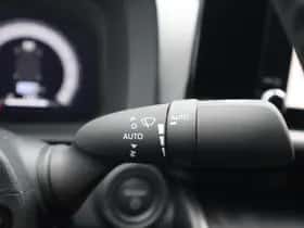 Toyota C hr (2025) thumbnail 32