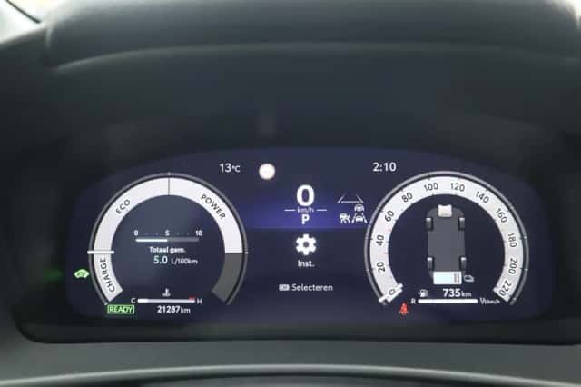Toyota C hr (2025) thumbnail 34