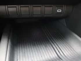 Toyota C hr (2025) thumbnail 37
