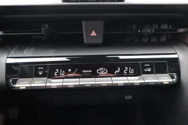Toyota C hr (2025) thumbnail 38