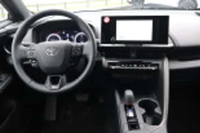 Toyota C hr (2025) thumbnail 59