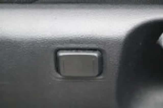 Toyota C hr (2025) thumbnail 62