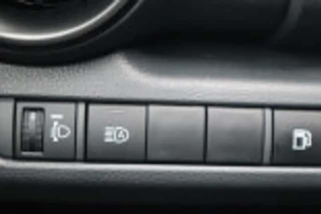 Toyota C hr (2025) thumbnail 63