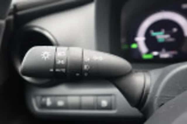 Toyota C hr (2025) thumbnail 66