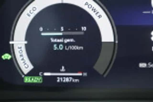 Toyota C hr (2025) thumbnail 70