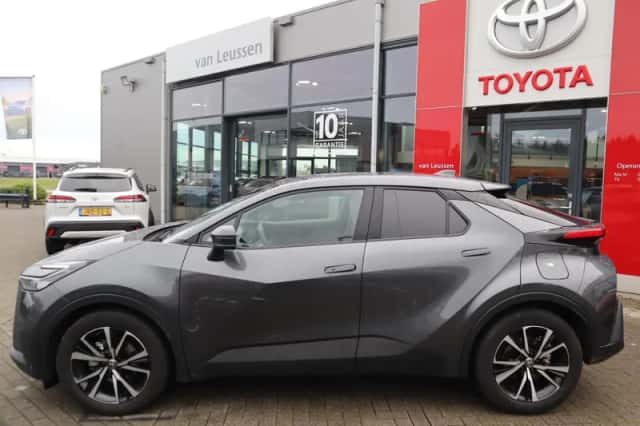 Toyota C hr (2025) thumbnail 8
