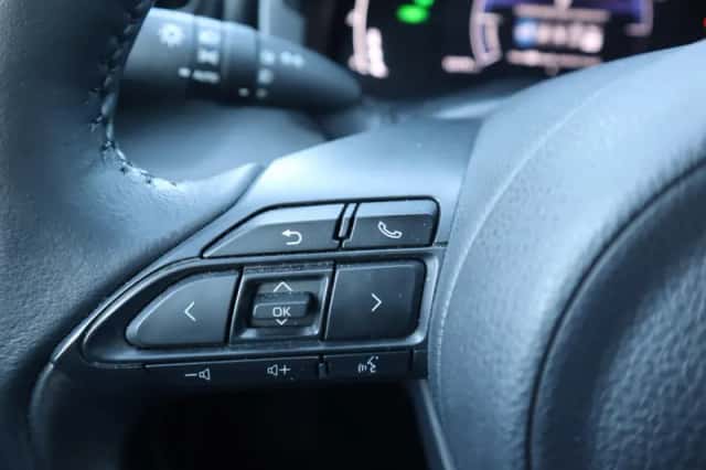 Toyota Yaris Cross (2024) thumbnail 25