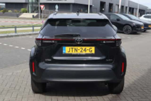 Toyota Yaris Cross (2024) thumbnail 4
