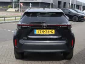 Toyota Yaris Cross (2024) thumbnail 4