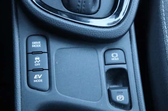 Toyota Yaris Cross (2024) thumbnail 32