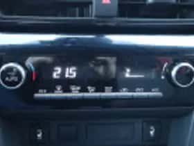 Toyota Yaris Cross (2024) thumbnail 70