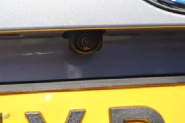 Toyota RAV4 (2024) thumbnail 6