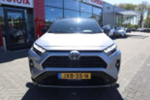 Toyota RAV4 (2024) thumbnail 57