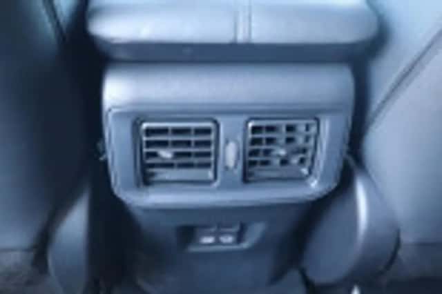 Toyota RAV4 (2024) thumbnail 63