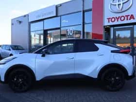 Toyota C hr (2026) thumbnail 2