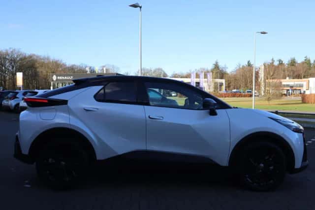 Toyota C hr (2026) thumbnail 14
