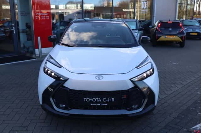 Toyota C hr (2026) thumbnail 16