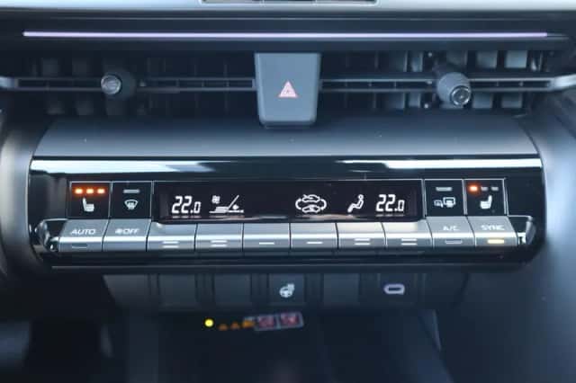 Toyota C hr (2026) thumbnail 42
