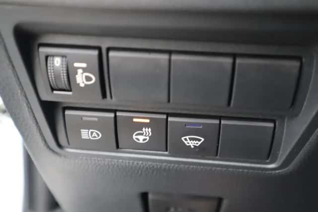 Toyota Yaris Cross (2024) thumbnail 24