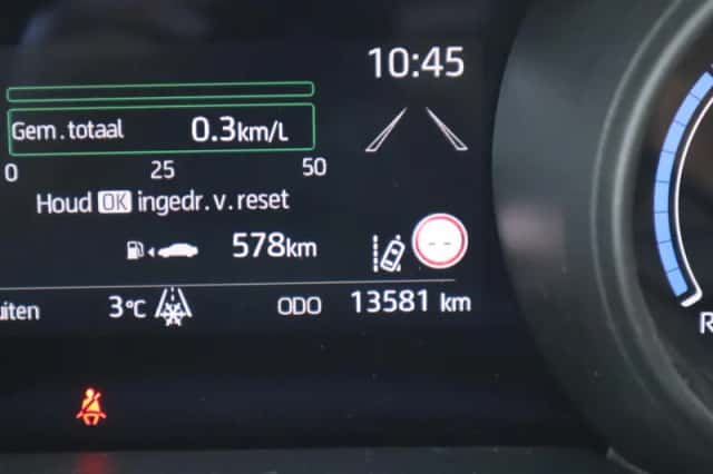 Toyota Yaris Cross (2024) thumbnail 30