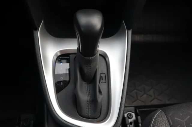 Toyota Yaris Cross (2024) thumbnail 33
