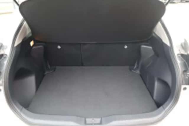 Toyota Yaris Cross (2024) thumbnail 5