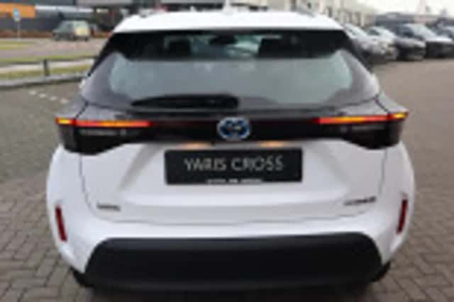 Toyota Yaris Cross (2024) thumbnail 43