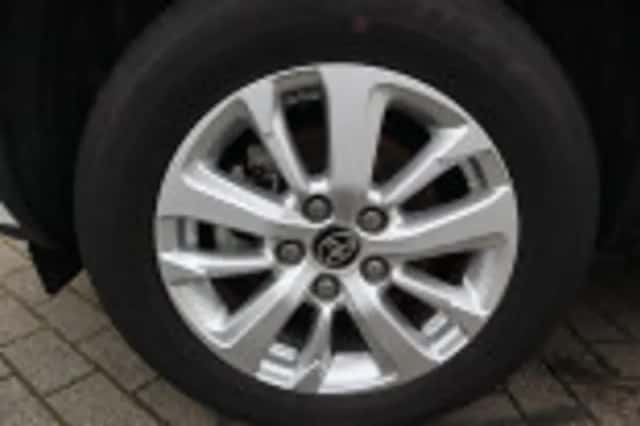 Toyota Yaris Cross (2024) thumbnail 50