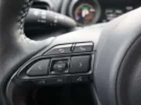 Toyota Yaris Cross (2024) thumbnail 58