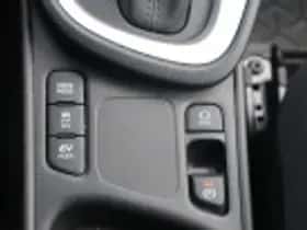 Toyota Yaris Cross (2024) thumbnail 65