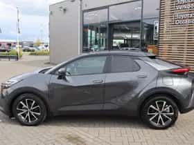Toyota C hr (2024) thumbnail 2