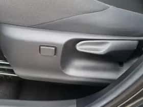 Toyota C hr (2024) thumbnail 23
