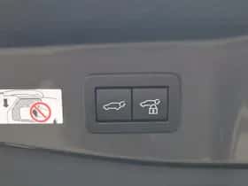 Toyota C hr (2024) thumbnail 12