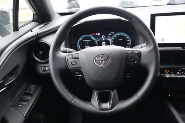 Toyota C hr (2024) thumbnail 26