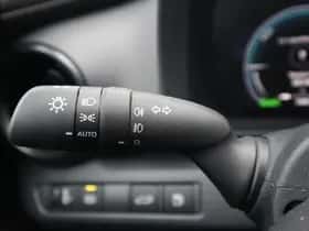 Toyota C hr (2024) thumbnail 32