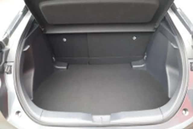 Toyota C hr (2024) thumbnail 5