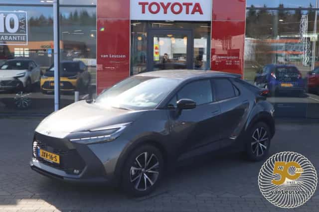 Toyota C hr (2024) thumbnail 6