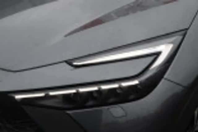 Toyota C hr (2024) thumbnail 58
